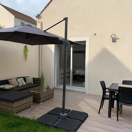L'etoile Mc / Maison A 30min De Paris Holiday home