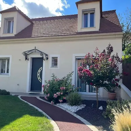 Holiday home L'etoile Mc / Maison A 30min De Paris *